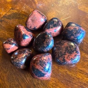 Ships TODAY! Mahogany Obsidian